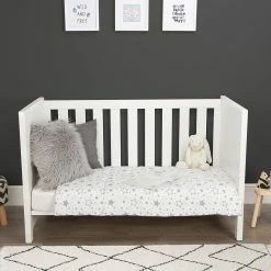 Furniture Cuddleco Aylesbury 2pc Nursery Set - 3 Drawer Dresser/Changer & Cot Bed