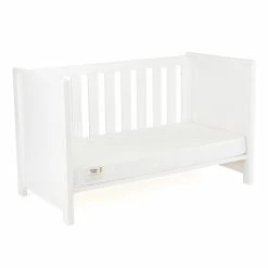 Furniture Cuddleco Aylesbury 3pc Nursery Set - 3 Drawer Dresser/Changer, Cot Bed & Wardrobe