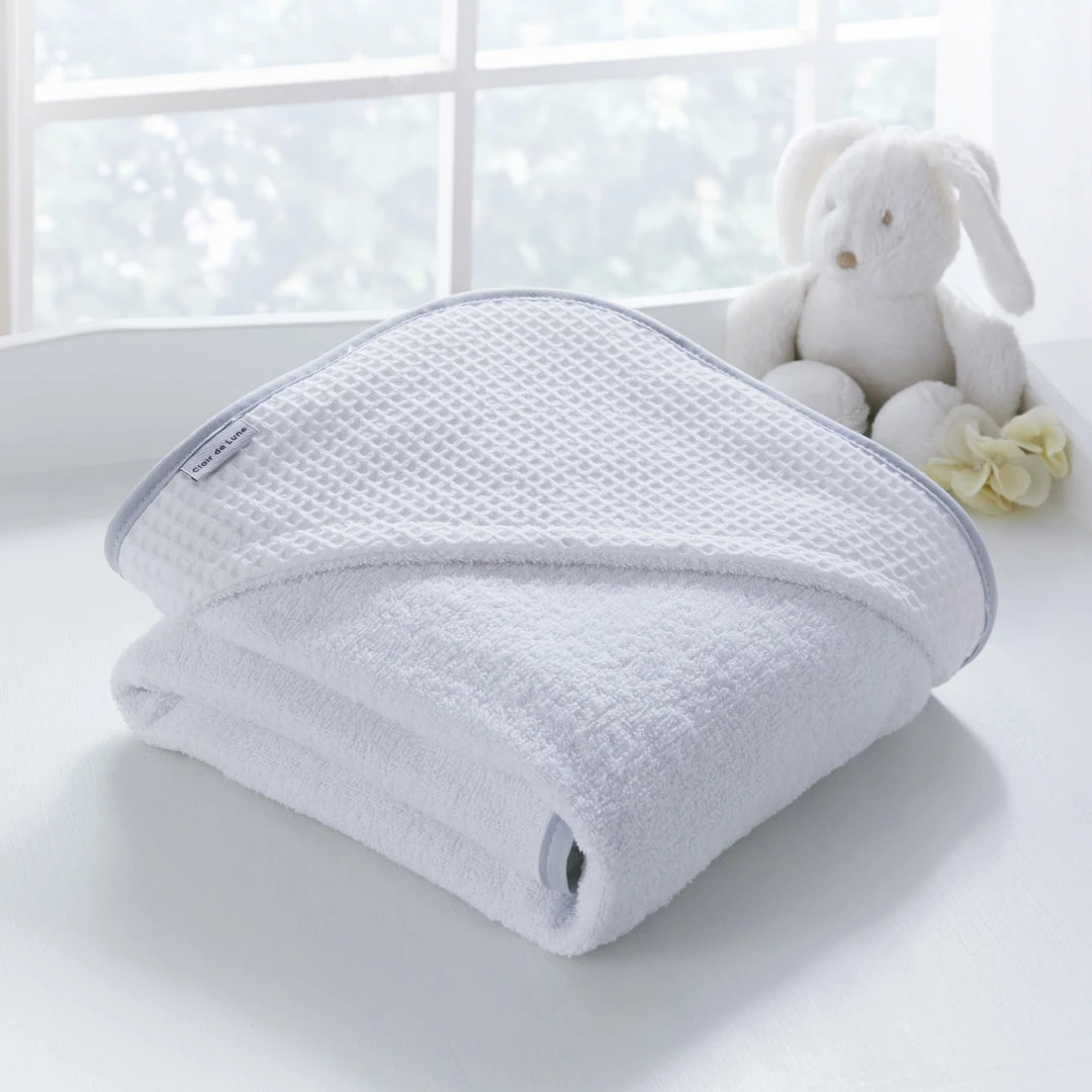Clair De Lune Bathing & Feeding Over The Moon Hooded Towel