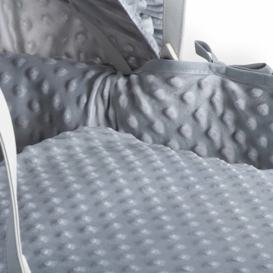 Clair De Lune Dimple White Wicker Moses Basket