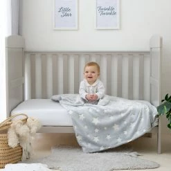 Clair De Lune Star Glow In The Dark Throw Cosy Blankets