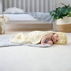 Clair De Lune Little Duck Hooded Blanket Cosy Blankets