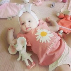 Bathing & Feeding Tikiri Meiya The Mouse All Rubber Squeaker